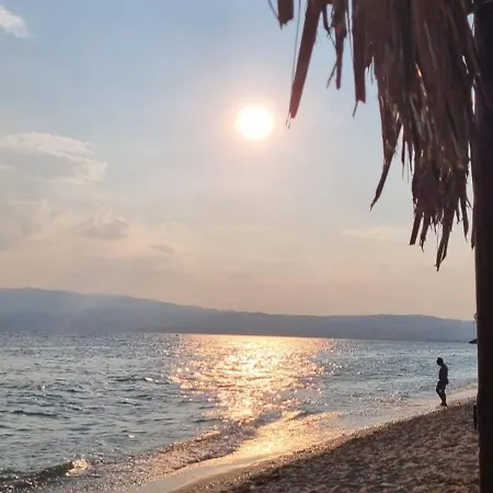 Διαμέρισμα Crystal Sea Myrto *